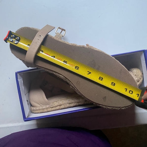 F21 Espadrilles - Picture 3 of 4